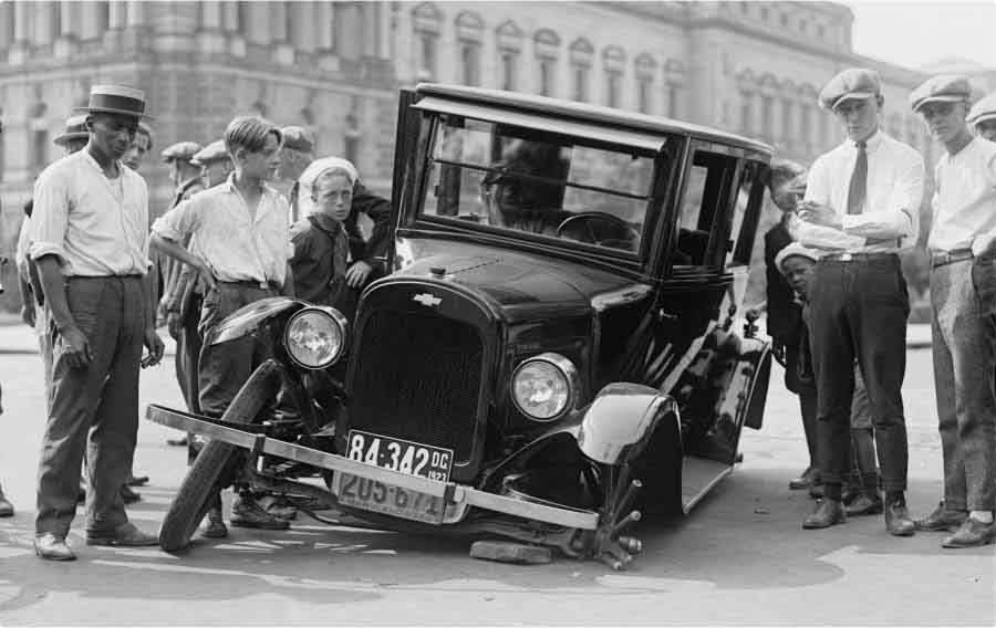 World’s Frist Automobile accident in Ohio City